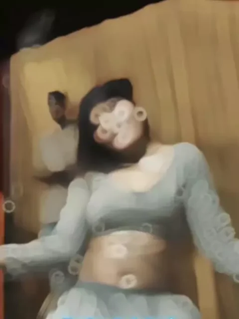 Kamar Me Darad Uthata Capcut Template