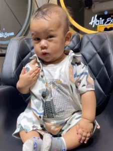 Beta Talwar Uthake Baby Video